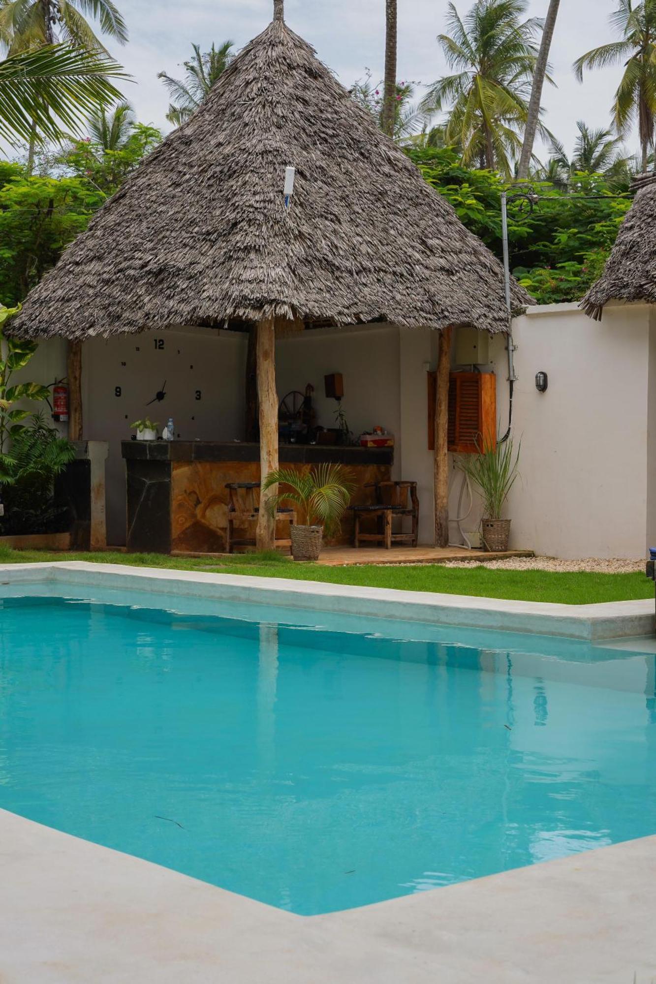 Mambo Cabana Pwani Mchangani Exterior photo
