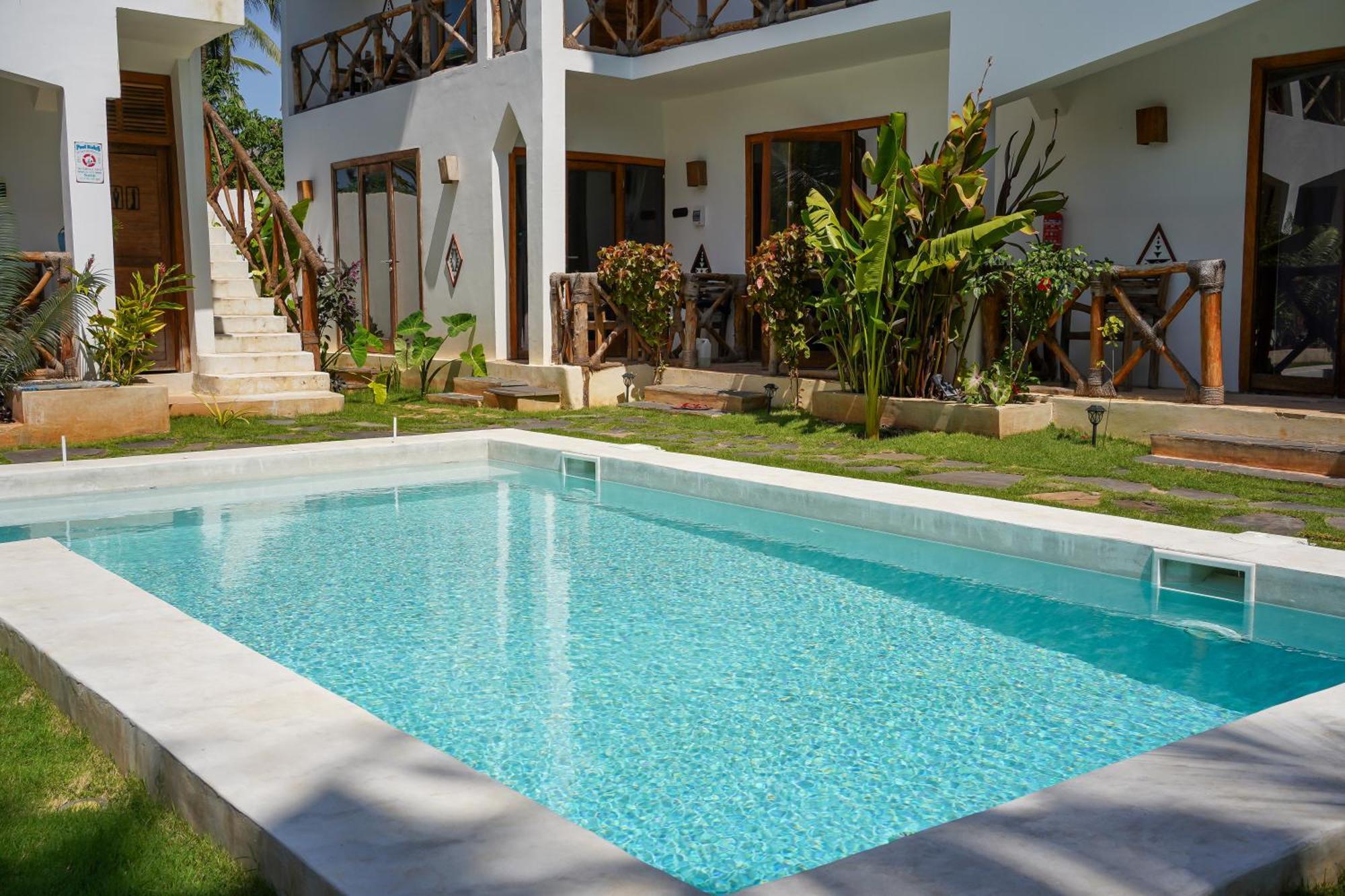 Mambo Cabana Pwani Mchangani Exterior photo