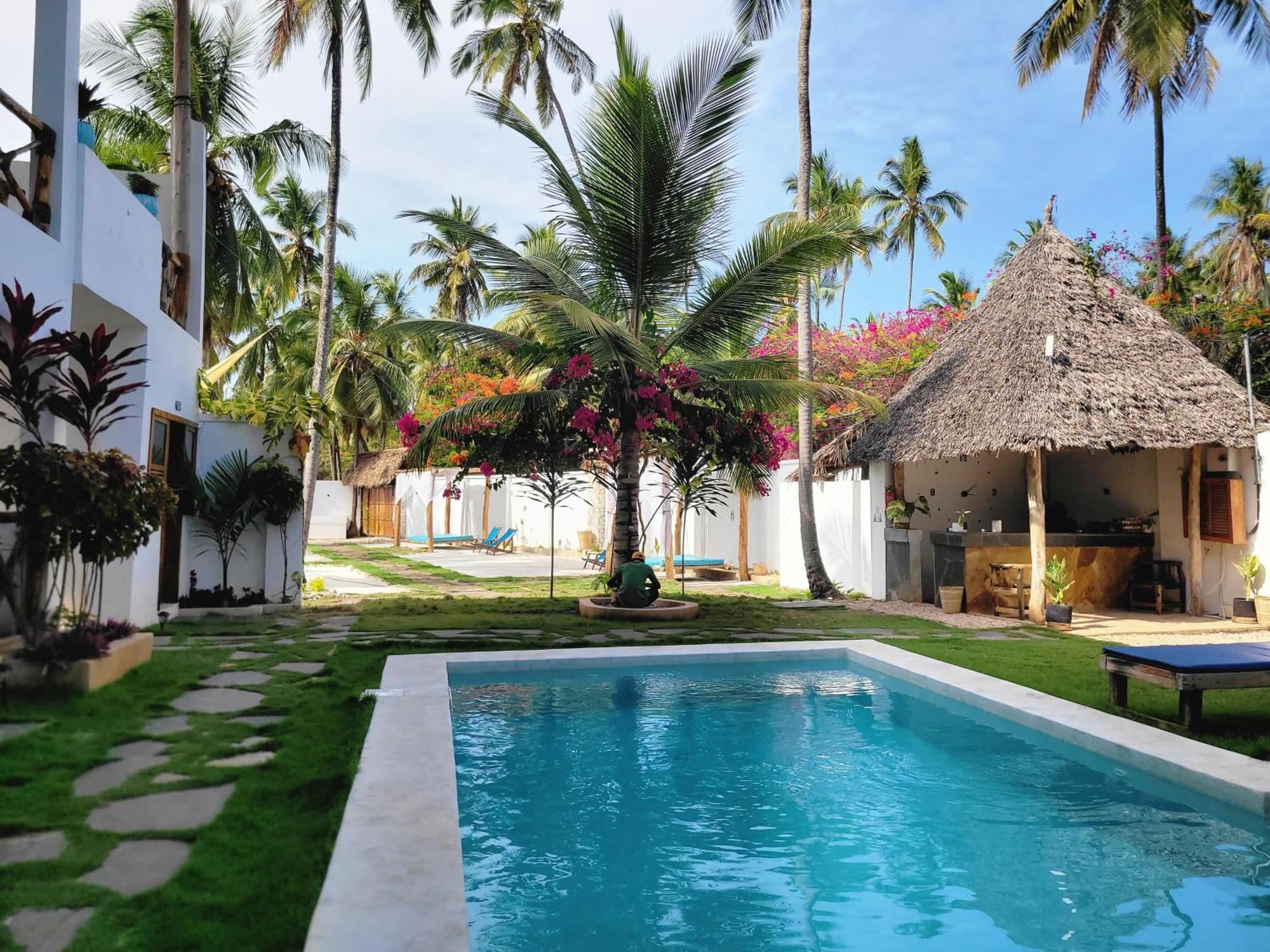 Mambo Cabana Pwani Mchangani Exterior photo